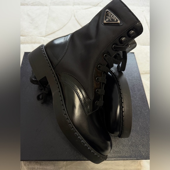NEW! $1,420 Prada Brushed Leather Re-Nylon Combat Boots Black 8.5 / 9 - Picture 2 of 10